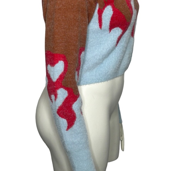 Adele B. Women's Flame Crop Sweater Size Large Fuzzy Blue Red Brown - Picture 6 of 16